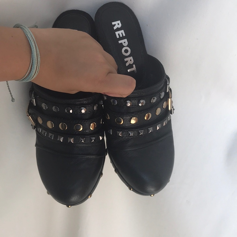 Platforms - Picture 2 of 3